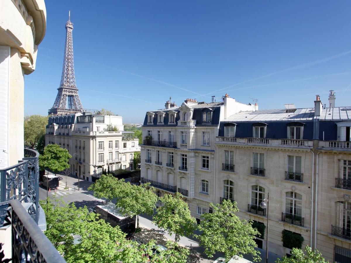 Outstanding 2 Bedrooms With A Terrific Eiffel Tower View Paris Exterior photo